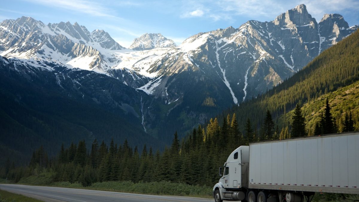 Truck Driver Safety: Provide Post-Incident Training to Your Driver