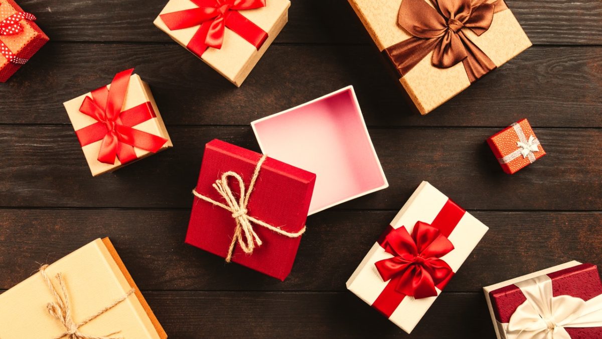Holiday Shipping: 6 Tips to Beat the Rush